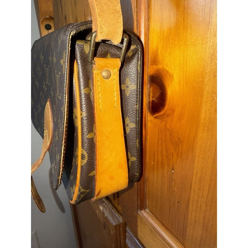 Louis Vuitton Cartouchiere Crossbody Bag Monogram Canvas Leather Vachetta READ - Picture 8 of 16